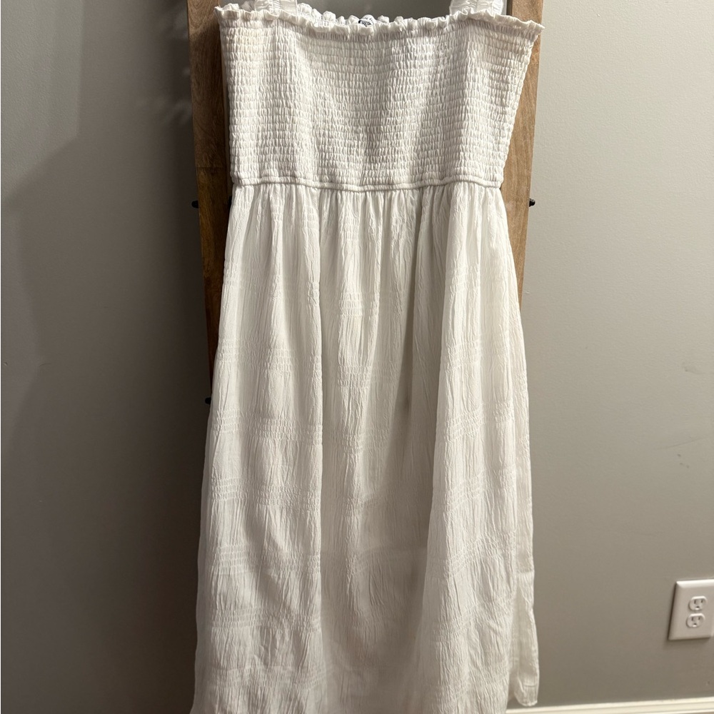 Pinkblush Maternity Ruffle Sleeve Dress - Picture 2 of 4